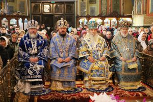 В праздник Озерянской иконы Божией Матери в Харькове состоялось соборное архиерейское богослужение