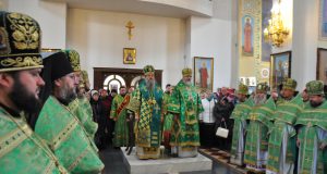 Архиепископ Евлогий поздравил митрополита Луку с днем Архиерейской хиротонии