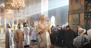 В Неделю о мытаре и фарисее митрополит Ириней совершил Литургию в Свято-Троицком соборе