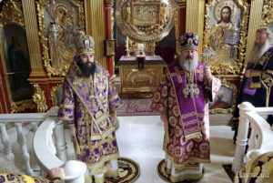 Викарий Днепропетровской епархии епископ Петропавловский Андрей поздравил митрополита Павла с юбилеем наместничества