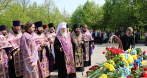 Духовенство Днепропетровской епархии совершили молитвенное поминовение жертв Чернобыльской катастрофы