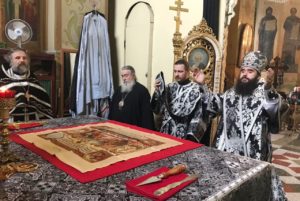 Епископ Петропавловский Андрей совершил Литургию Преждеосвященных Даров