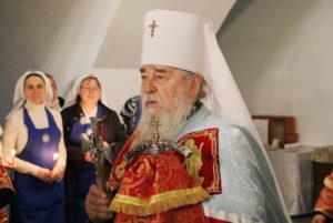 В среду Светлой седмицы митрополит Ириней посетил Свято-Успенский кафедральный собор г. Днепра
