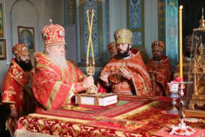 В пятницу Светлой седмицы митрополит Ириней посетил кафедральный собор г. Павлограда