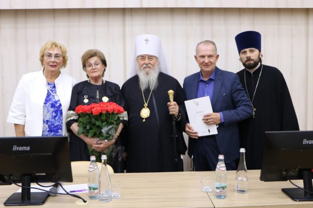 Митрополит Ириней принял участие в мероприятиях, посвященных 103-летию основания Днепропетровской медицинской академии