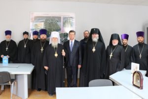 Иерархи Днепропетровской епархии посетили Новомосковский городской совет