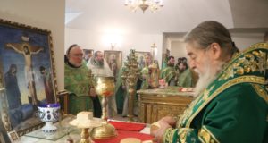 Митрополит Ириней посетил общину преподобного Серафима Саровского, чудотворца г. Днепра